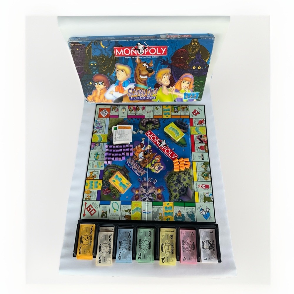 Monopoly Scooby-Doo Fright Fest Board Game Vintage 2000 Missing Parts